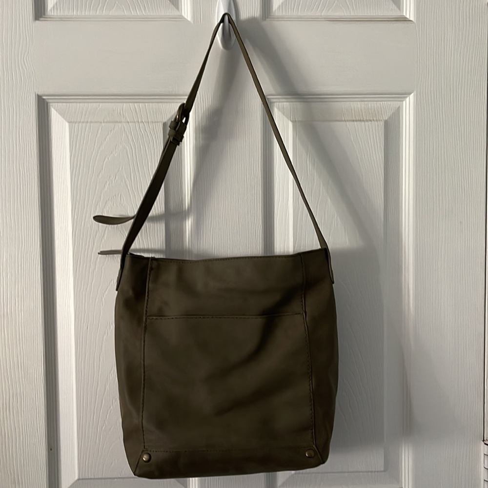 Universal Thread Shoulder Bag - Picture 2 of 5